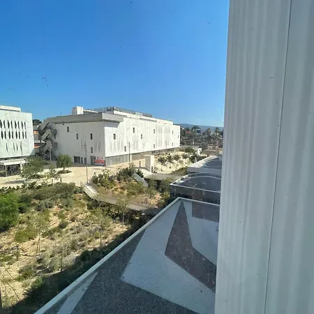 Maougavi T2 Bloom Le Spot Apartment *